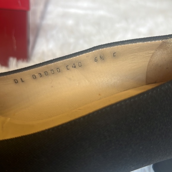 Ferragamo Black Pumps w Silver Buckles Size 6.5 - Picture 15 of 15